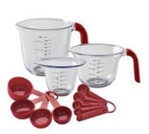 DESCRIPTION: (1) 12 PIECE MEASURING SET BRAND/MODEL: KITCHENAID RETAIL$: $35.00 EA QTY: 1