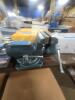 (1) BENCH VISE