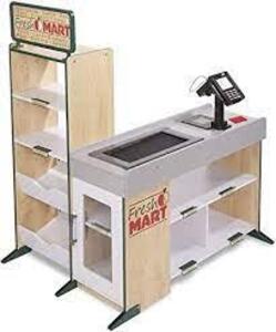 (1) FREESTANDING WOODEN FRESH MART GROCERY STORE PLAY SET