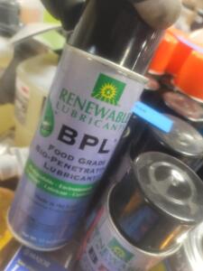 (6) PENETRATING LUBRICANT