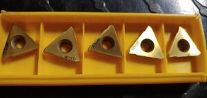 (20) ON EDGE CARBIDE GROOVING INSERTS