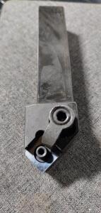 (1) SNMG STYLE TURNING TOOLHOLDER