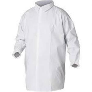 DESCRIPTION: (1) CASE OF (30) LAB COAT BRAND/MODEL: KIMBER-CLARK #42EP79 INFORMATION: WHITE RETAIL$: $261.84 EA SIZE: SIZE XL QTY: 1