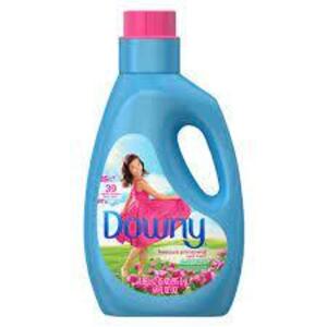 DESCRIPTION: (2) FABRIC REFRESHER LIQUID FABRIC SOFTENER BRAND/MODEL: DOWNY INFORMATION: APRIL FRESH SCENT RETAIL$: $10.00 EA SIZE: 64 OZ QTY: 2