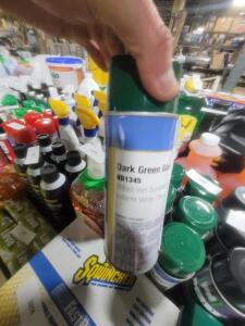 DESCRIPTION: (6) GLOSS SPRAY PAINT BRAND/MODEL: CLASS 3 SOLUTIONS BD1345 INFORMATION: DARK GREEN RETAIL$: $8.48 EA SIZE: 12 OZ QTY: 6