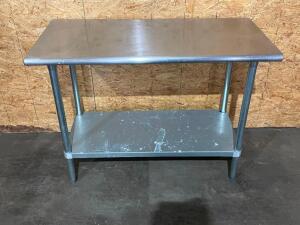 DESCRIPTION: 48" X 24" ALL STAINLESS TABLE W/ UNDER SHELF SIZE: 48" X 24" LOCATION: 7 QTY: 1