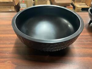 DESCRIPTION: (28) 2 QT MOLCAJETE PLASTIC BOWLS BRAND / MODEL: MOJ-804 ADDITIONAL INFORMATION $390 RETAIL VALUE LOCATION: 7 THIS LOT IS: SOLD BY THE PI