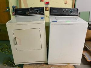 SPEED QUEEN WASHER AND DRYER SET