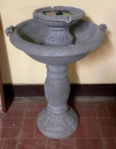 32" X 20" OUTDOOR DECORATIVE BIRD BATH