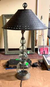 36" TABLE LAMP W/ METAL SHADE