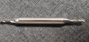 DESCRIPTION: (1) HSS DOUBLE END SQ. END MILL BRAND/MODEL: NIAGARA N66030 RETAIL$: $ 37.80 EA SIZE: 3/32" DIA 9/32" LOC 3/16" SD QTY: 1