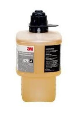 DESCRIPTION: (2) CLEANER AND DISINFECTANT BRAND/MODEL: 3M 42H RETAIL$: $55.33 EA SIZE: 2L QTY: 2