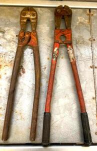 DESCRIPTION: (2) BOLT CUTTERS QTY: 1