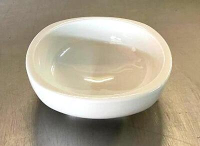 DESCRIPTION: (24) 10 OZ. TEMPO PORCELAIN BOWLS (NEW) BRAND/MODEL: BLACKWOOD INDUSTRIES 90061 SIZE: 5"X2" QTY: 24