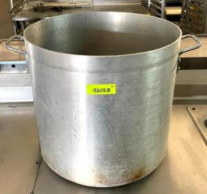 DESCRIPTION: STAINLESS STOCK POT SIZE: 16.5"X17.5" QTY: 1