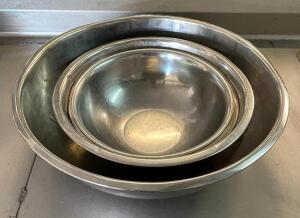 DESCRIPTION: (4) STAINLESS STEEL MIXING BOWLS SIZE: SEE PHOTOS QTY: 4