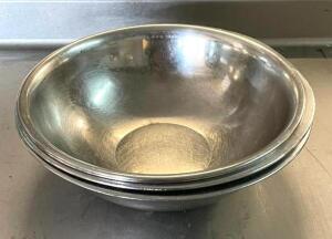 DESCRIPTION: (4) STAINLESS STEEL MIXING BOWLS SIZE: SEE PHOTOS QTY: 4