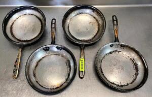 DESCRIPTION: (4) 10.5" FRYING PANS QTY: 4