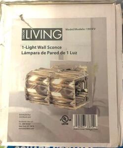 DECOR LIVING 1-LIGHT WALL SCONCE