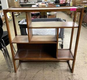 39" X 12" X 41" WOOD CONSOLE TABLE