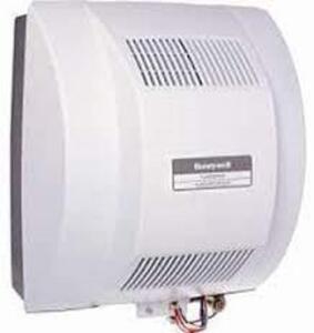 2,700 - 4,500 SQ. FT. WHOLE-HOUSE POWERED FLOW-THROUGH AIR HUMIDIFIER BRAND/MODEL HONEYWELL RETAIL PRICE: $249.00 QUANTITY 1