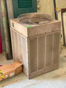 GE AIR CONDITIONER UNIT