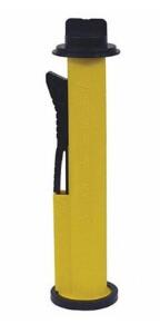 DESCRIPTION: (6) REPLACEMENT SPOUT BRAND/MODEL: SCEPTER/00072 INFORMATION: BLACK & YELLOW/FOR USE WITH: SCEPTER GAS CANS RETAIL$: 10.04 EACH SIZE: 6-3