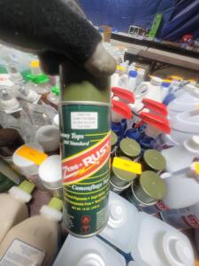 DESCRIPTION: (6) FLAT SPRAY PAINT BRAND/MODEL: ZERO-RUST INFORMATION: CAMMY TOP GREEN RETAIL$: $13.86 EA SIZE: 12 OZ QTY: 6