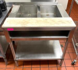 2-WELL STAINLESS STEEL COOLING TABLE WITH CUTTING BOARD AND STAINLESS UNDERSHELF