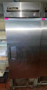 TRUE SINGLE DOOR COMMERCIAL FREEZER