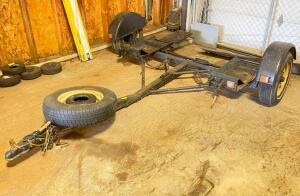 APPROX. 4500 LBS. CAPACITY AUTOMOTIVE TOWING TRAILER