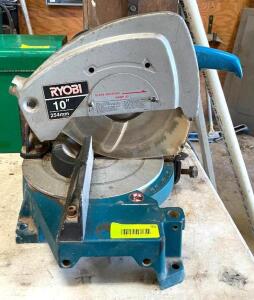 DESCRIPTION: 10" MITER SAW BRAND/MODEL: RYOBI TS-251 LOCATION: WAREHOUSE LOCATION: 6249 LORENS LN. CEDAR HILL, MO 63016 QTY: 1