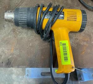 DESCRIPTION: DUAL TEMP HEAT GUN BRAND/MODEL: CHICAGO ELECTRIC 35776 LOCATION: WAREHOUSE LOCATION: 6249 LORENS LN. CEDAR HILL, MO 63016 QTY: 1