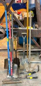 DESCRIPTION: ASSORTED YARD TOOLS AS SHOWN LOCATION: WAREHOUSE LOCATION: 6249 LORENS LN. CEDAR HILL, MO 63016 QTY: 1