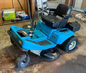 DIXON ZTR 4421 ZERO TURN RIDING LAWN MOWER