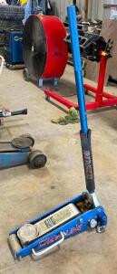 DESCRIPTION: 1-1/2 TON ALUMINUM RACING JACK BRAND/MODEL: CREWLINE LOCATION: WAREHOUSE LOCATION: 6249 LORENS LN. CEDAR HILL, MO 63016 QTY: 1