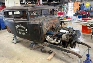 DESCRIPTION: GROCERY GETTER RAT ROD FRAME INFORMATION: NOT IN WORKING CONDITION LOCATION: WAREHOUSE LOCATION: 6249 LORENS LN. CEDAR HILL, MO 63016 QTY