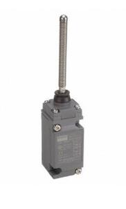 DESCRIPTION: (2) HEAVY DUTY LIMIT SWITCH BRAND/MODEL: DAYTON/12T852 INFORMATION: WOBBLE STICK/IP RATING: 67 RETAIL$: 214.32 EACH SIZE: 3.35"H X 1.65"W