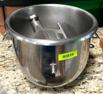 20 QT. MIXING BOWL WITH PADDLE