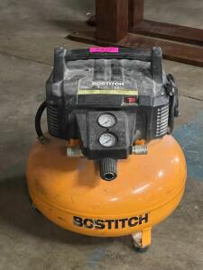 BOSTITCH 150 PSI / 6 GAL. AIR COMPRESSOR