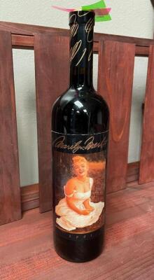 DESCRIPTION: 2001 MARILYN MERLOT RETAIL PRICE: $144.00 SIZE: 750 ML QTY: 1