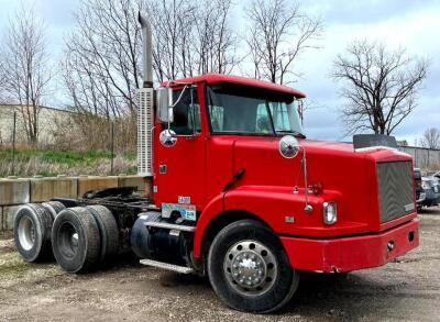 1995 WhiteGMC WG Truck, VIN # 4V1JDBRF1SR837643