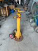 DESCRIPTION: 20-TON RATCHET TOP TRAILER STABILIZING JACK STAND INFORMATION: MISSING HANDLE AS SHOWN QTY: 1 - 2