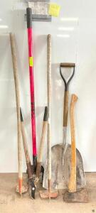 DESCRIPTION: ASSORTED LANDSCAPING HAND TOOLS AS SHOWN QTY: 1