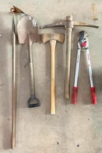 DESCRIPTION: ASSORTED LANDSCAPING HAND TOOLS AS SHOWN QTY: 1