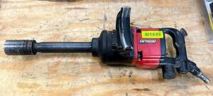 DESCRIPTION: 1" DRIVE HEAVY DUTY PNEUMATIC IMPACT WRENCHES BRAND/MODEL: EARTHQUAKE QTY: 1