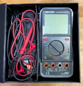 DESCRIPTION: LCD AUTOMOTIVE MULTIMETER WITH TACHOMETER KIT WITH CASE BRAND/MODEL: CENTECH 95670 QTY: 1