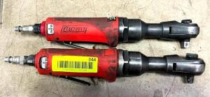 DESCRIPTION: (2) 3/8" PNEUMATIC ALUMINUM RATCHET WRENCHES BRAND/MODEL: EARTHQUAKE EQ38R QTY: 2