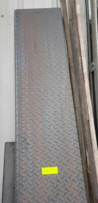 DESCRIPTION: (4) 100" DIAMOND PLATE REAR THRESHOLD SIZE: 100"X11" QTY: 4