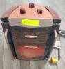 DESCRIPTION: ELETRIC UTILITY PORTABLE HEATER BRAND/MODEL: BLACK+DECKER BDUH200 QTY: 1